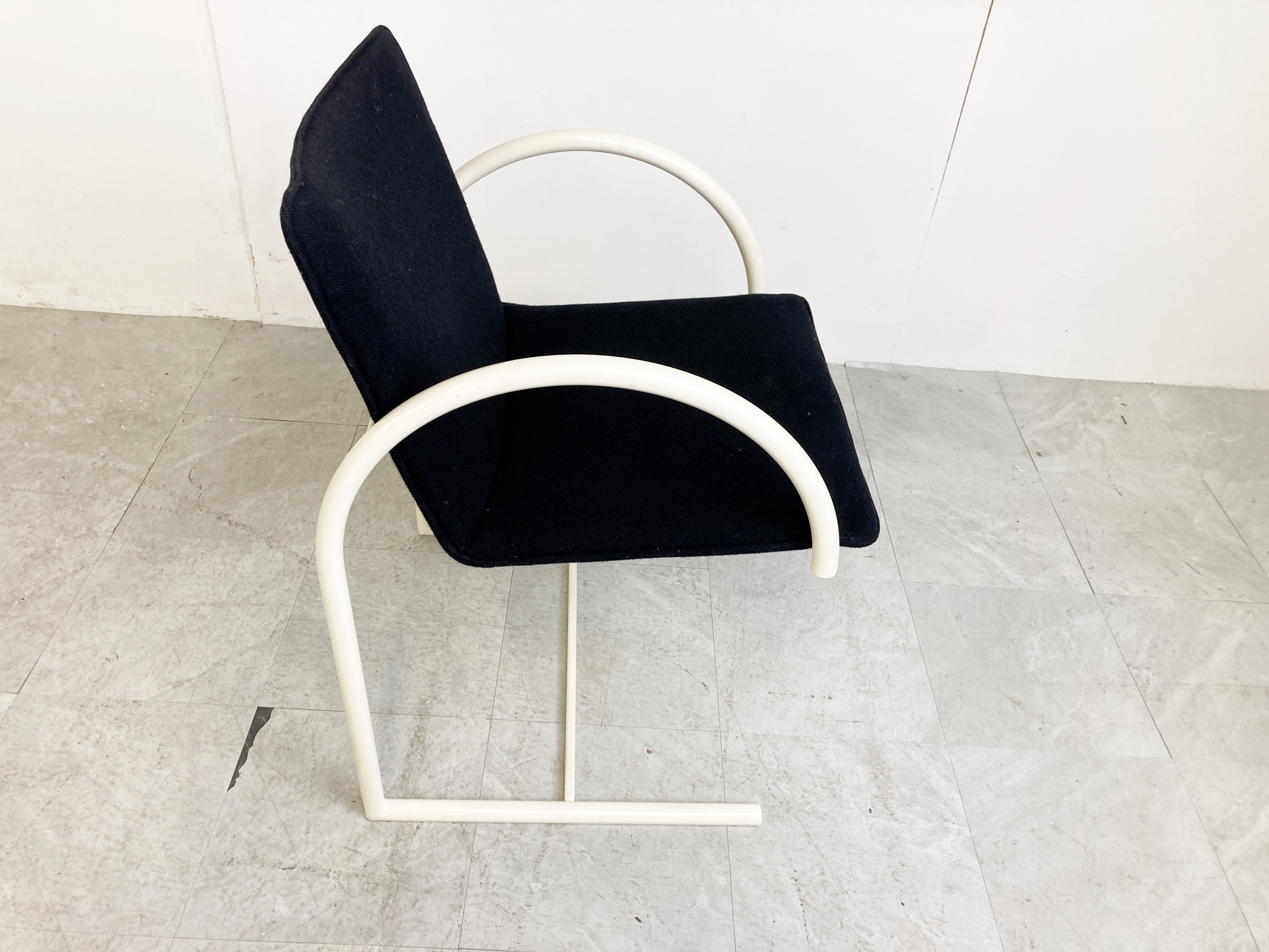 6 postmodern cirkel dining chairs by Metaform, 1980s