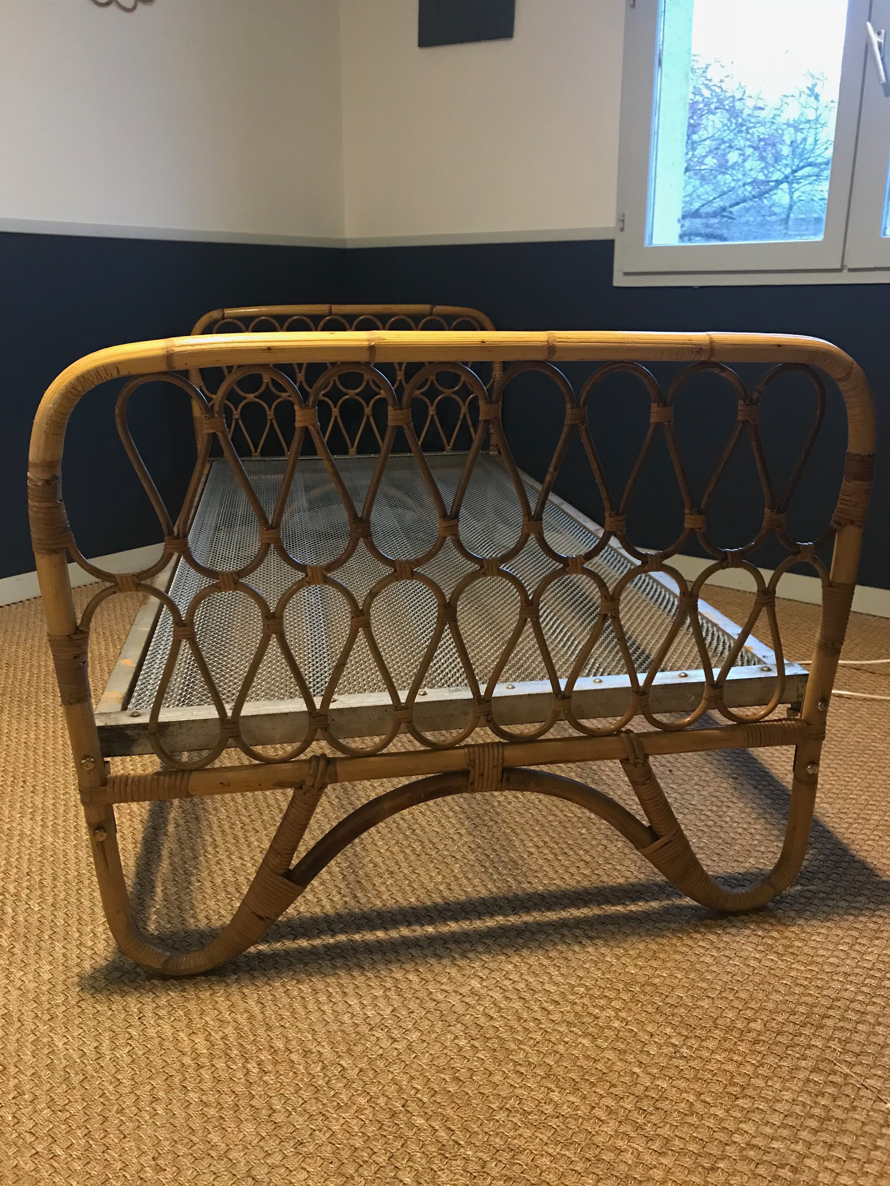 Vintage rattan daybed