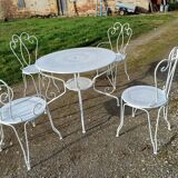 1900 wrought iron garden furniture