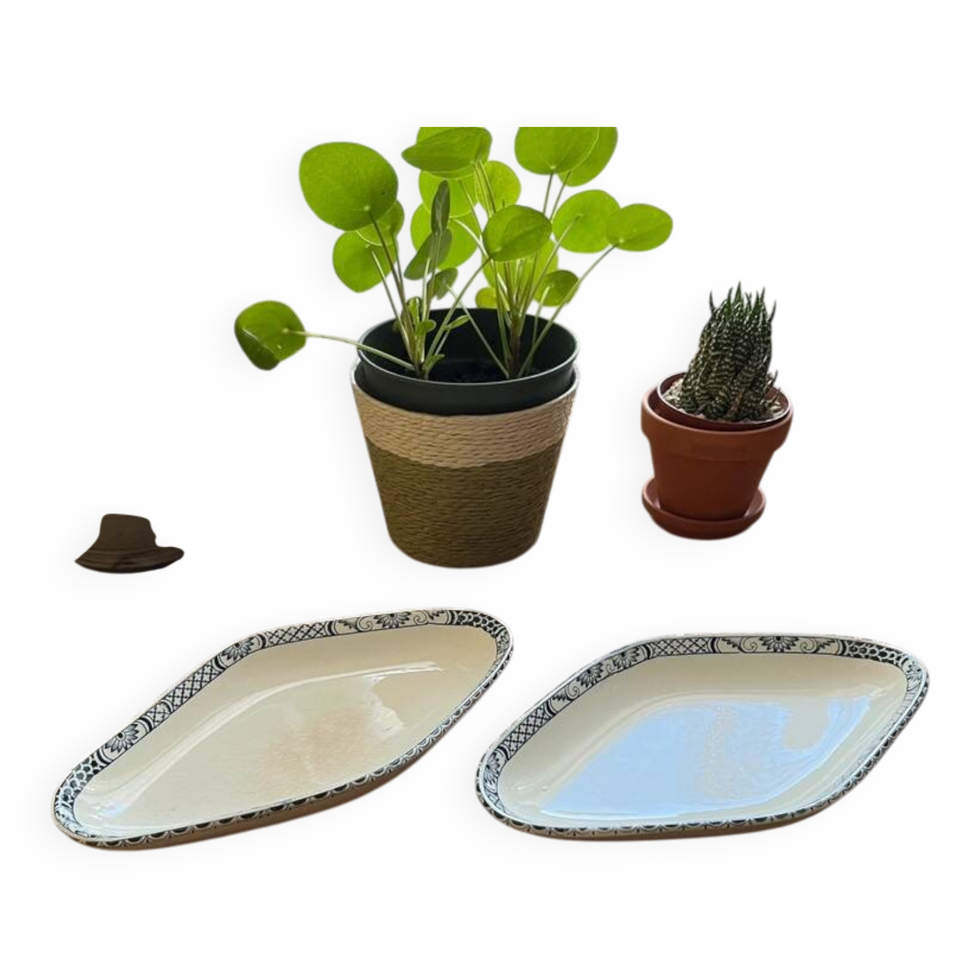 Antique earthenware dishes from Salins - Terre de fer