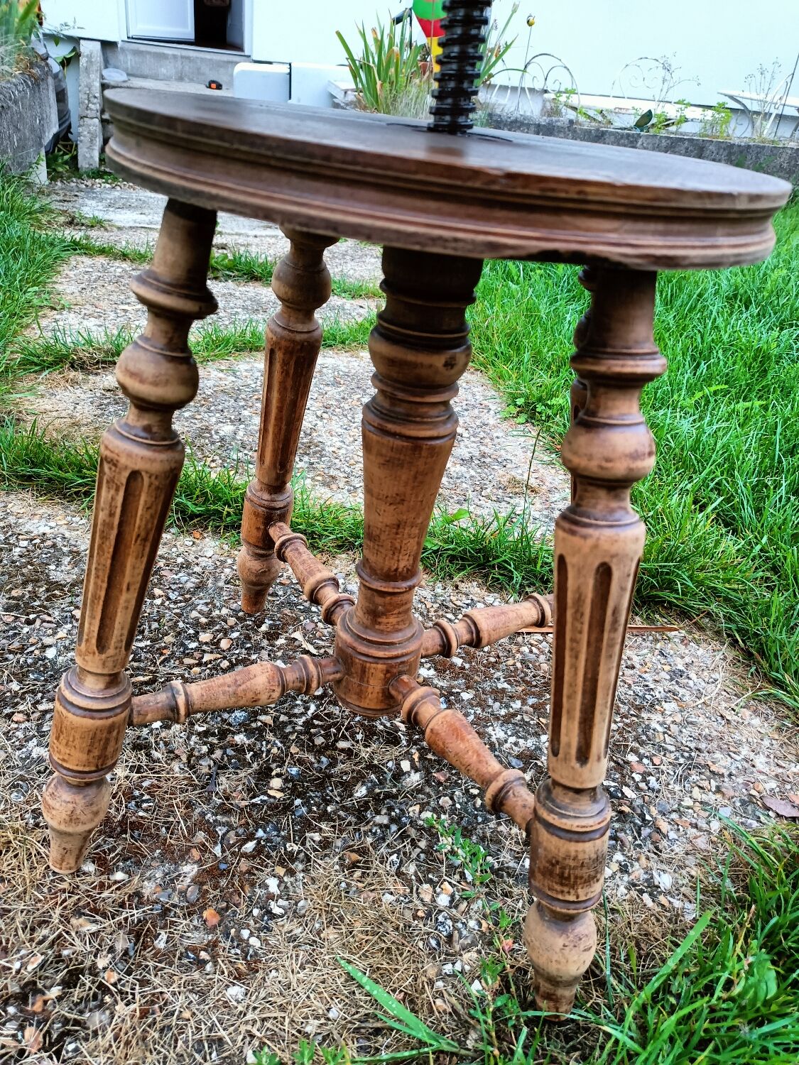 Old style piano stool louis xvi
