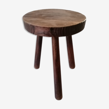 Tripod wooden stool