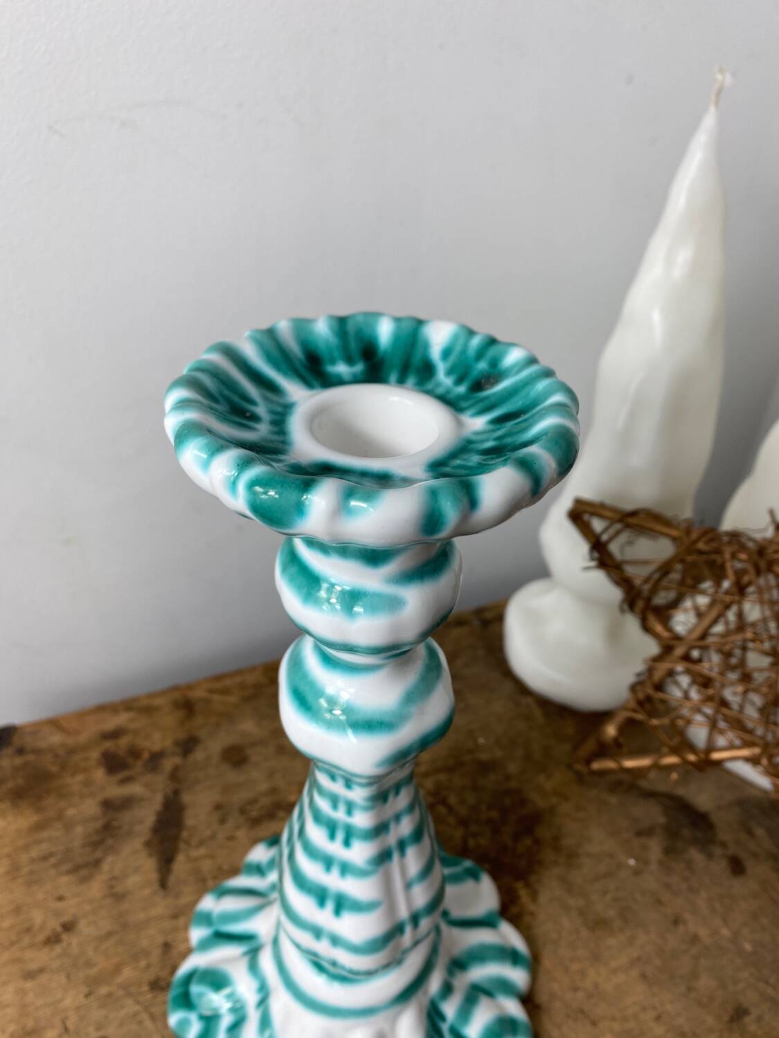 Ceramic candle holder