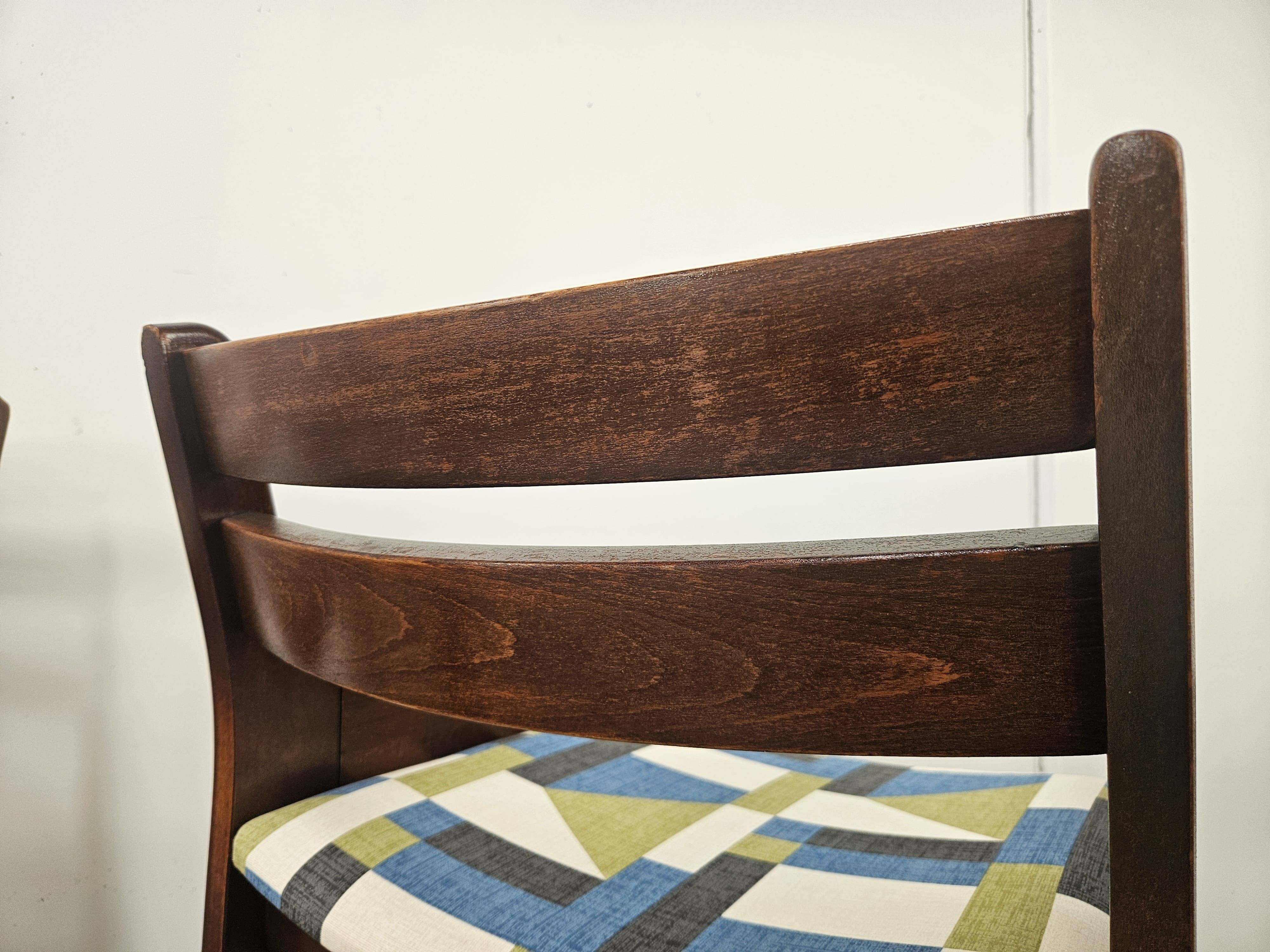 Chaises de salle à manger des années 70 en hêtre et tissu Space Age