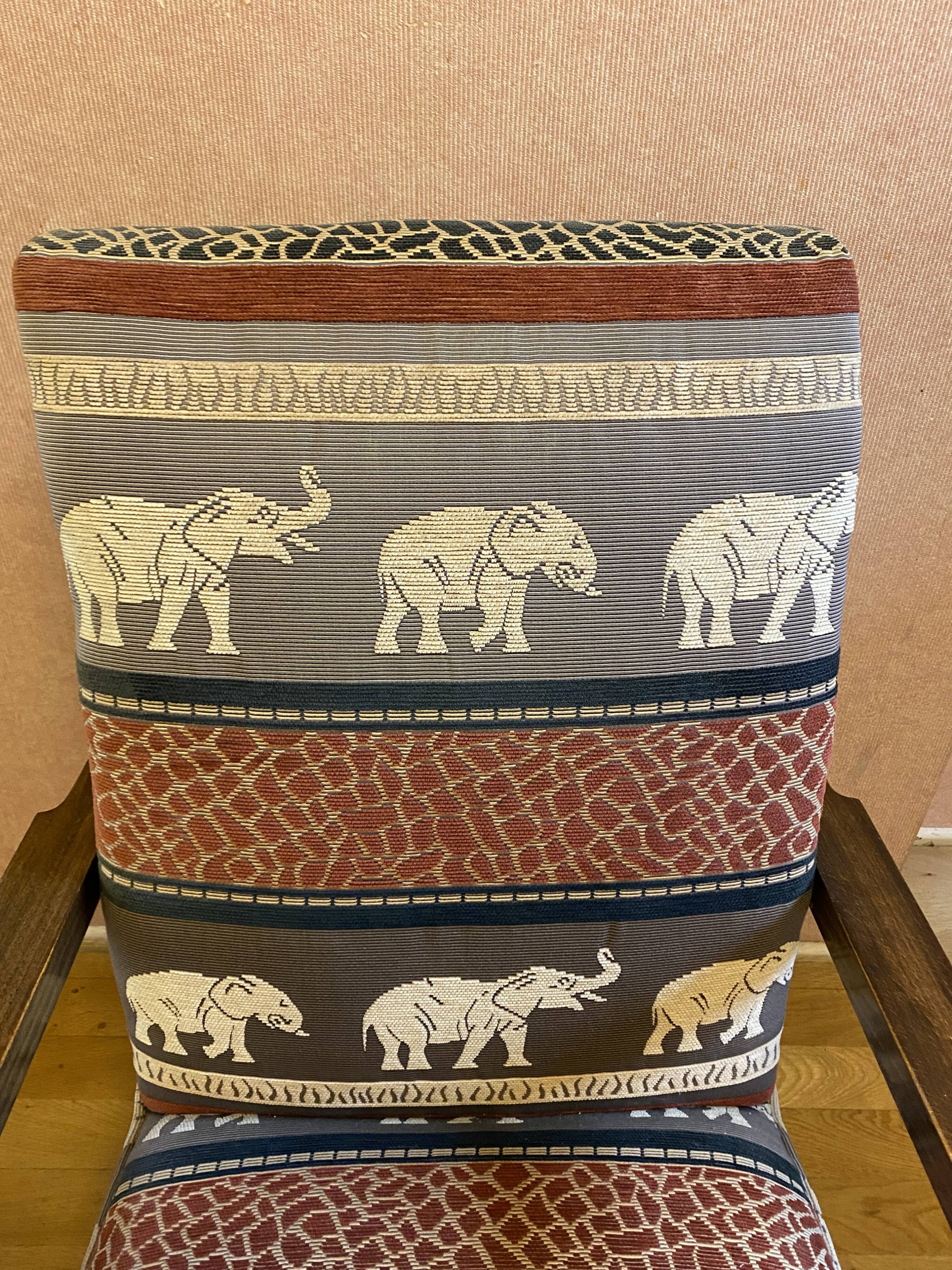 Fauteuil aux éléphants, années 40