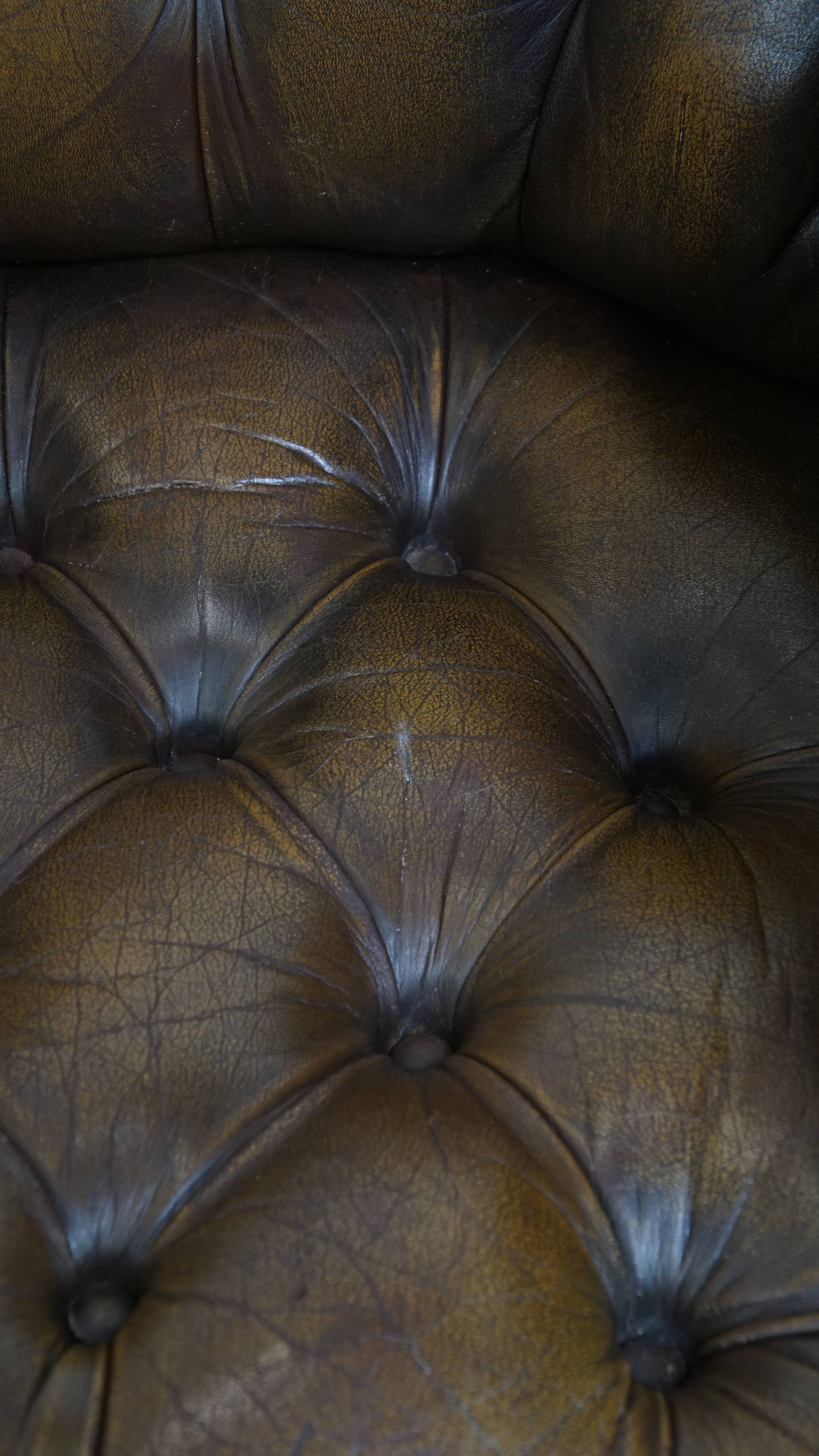 Fauteuil Chesterfield vintage en cuir de vache anglais