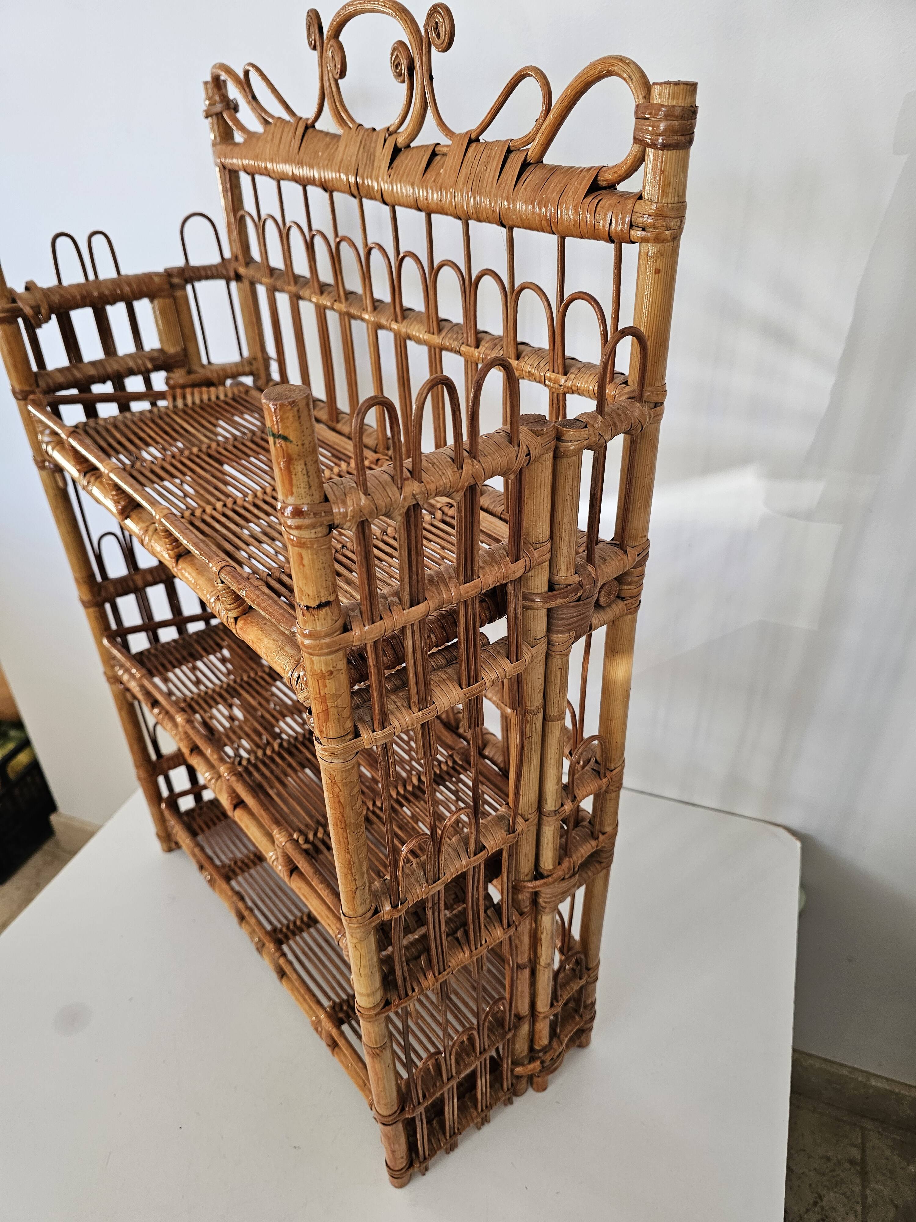 Beautiful Peacock wall shelf, made of rattan, 1960s