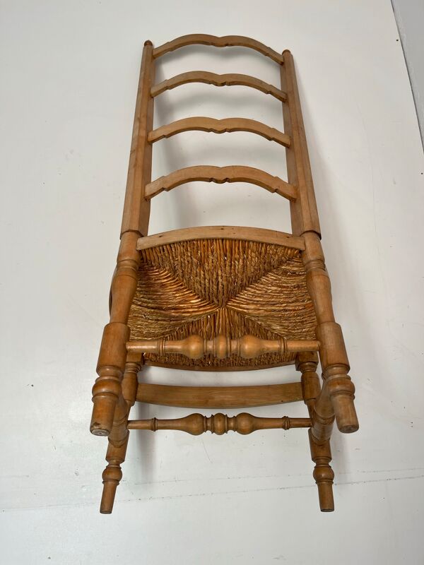 Chaise de nourrice paillée vintage