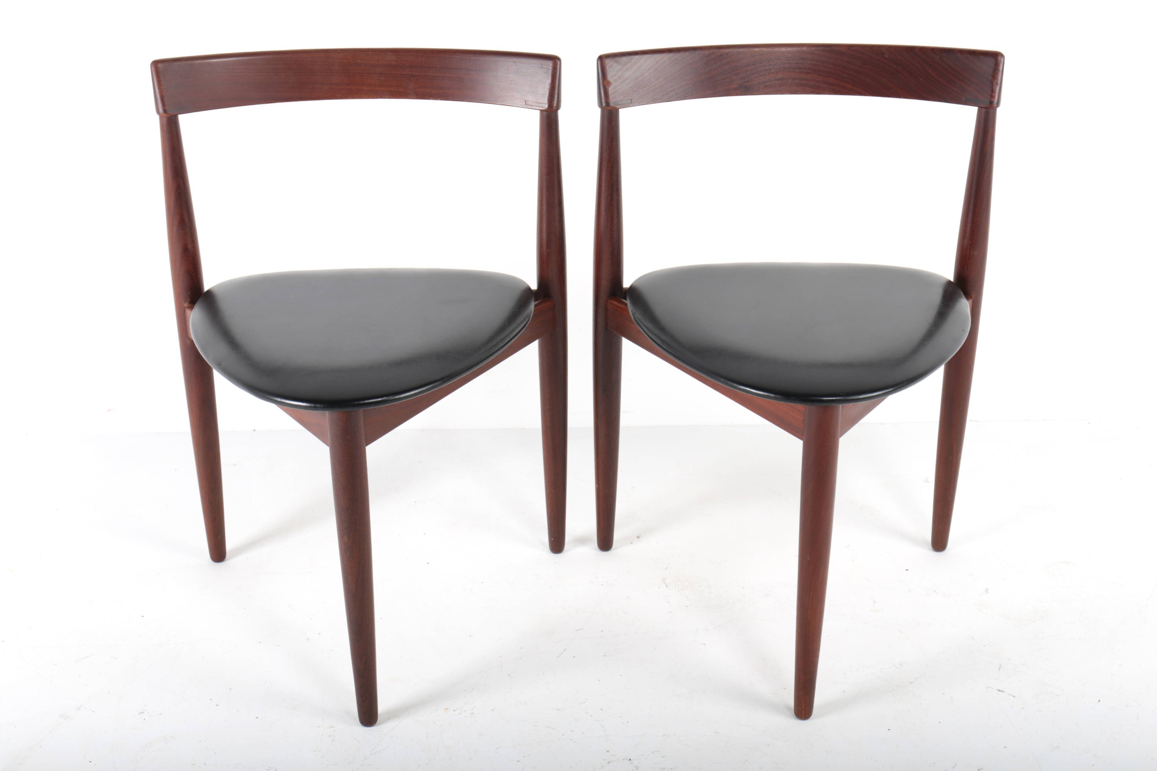 Pair of "Roundette" chairs by Hans Olsen for Frem Rolje, Denmark