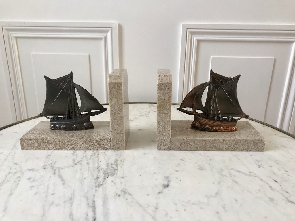 Pair of bookends boats in marble and steel 50s