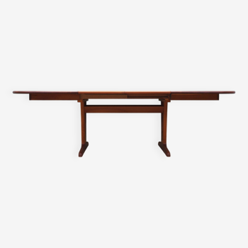 Table en merisier, design danois, années 1970, production : Danemark