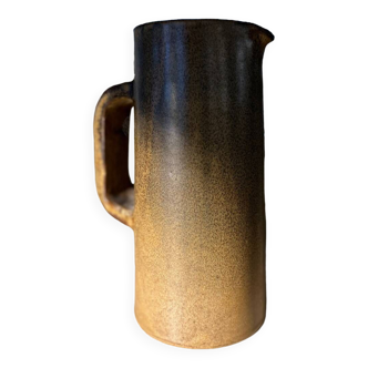 Porcelain stoneware pitcher