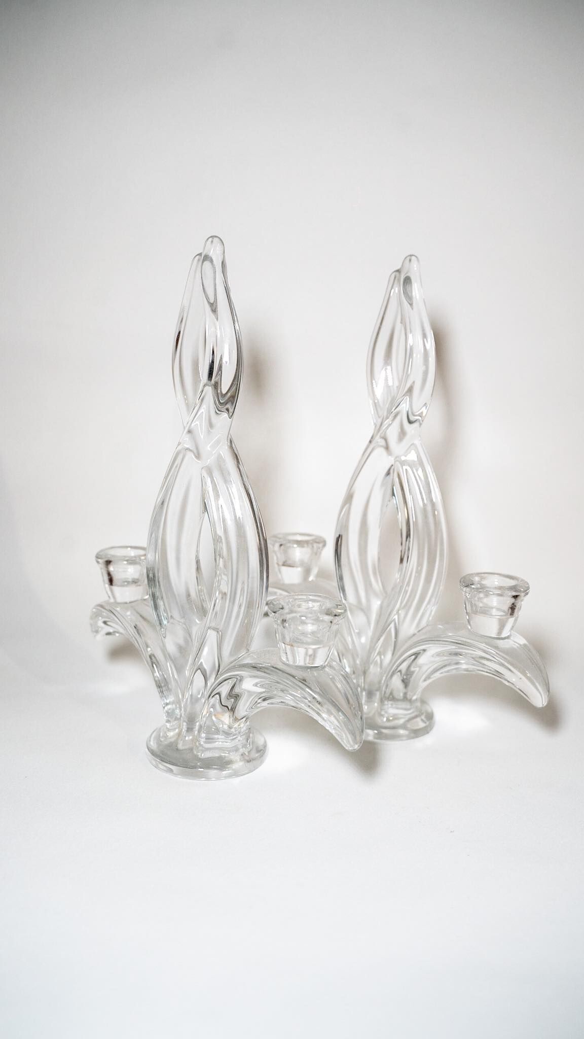 Pair of transparent Vannes crystal candlesticks