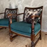 Paire de fauteuils anciens