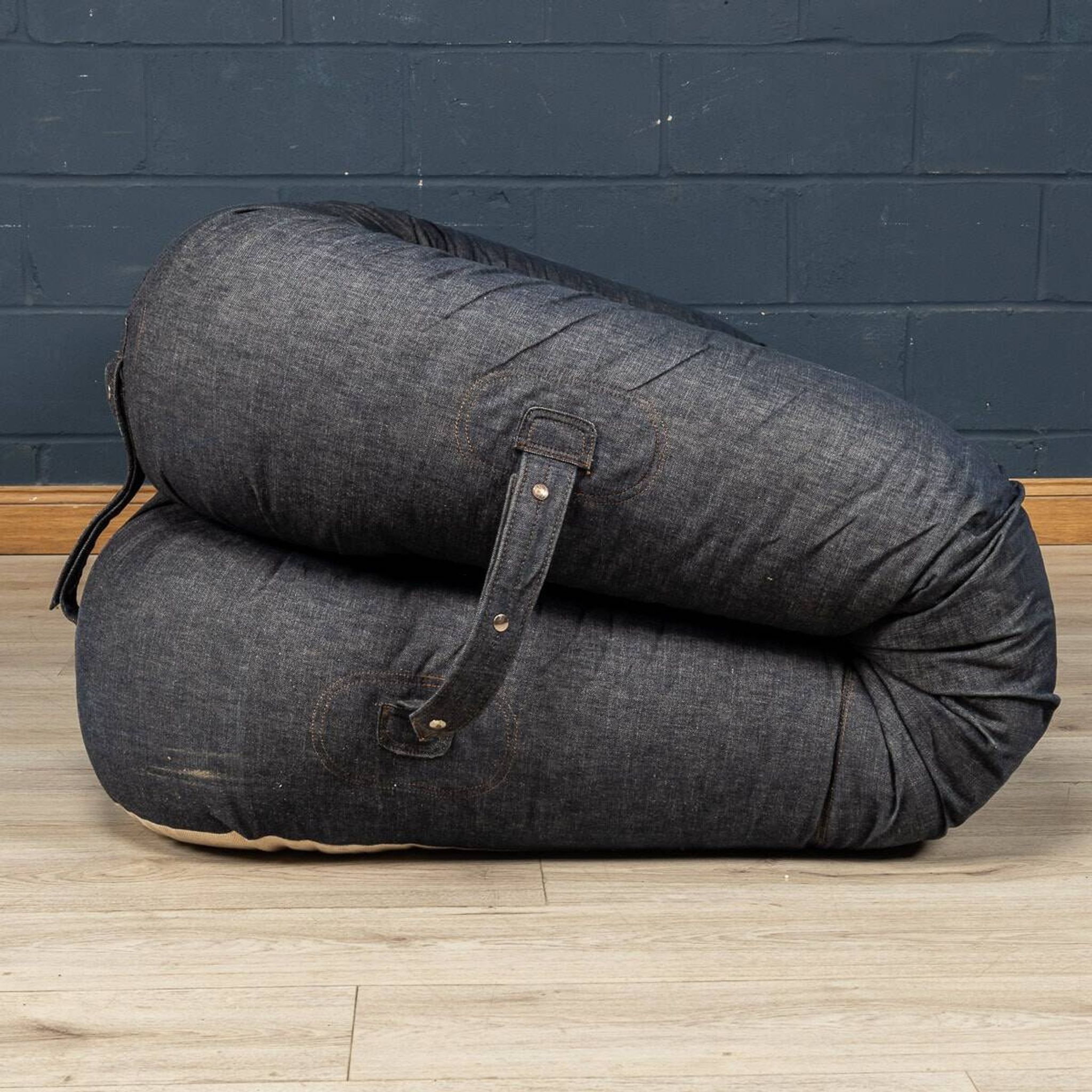 An italian "anfibio" sofa bed by alessandro becchi for giovannetti collezio