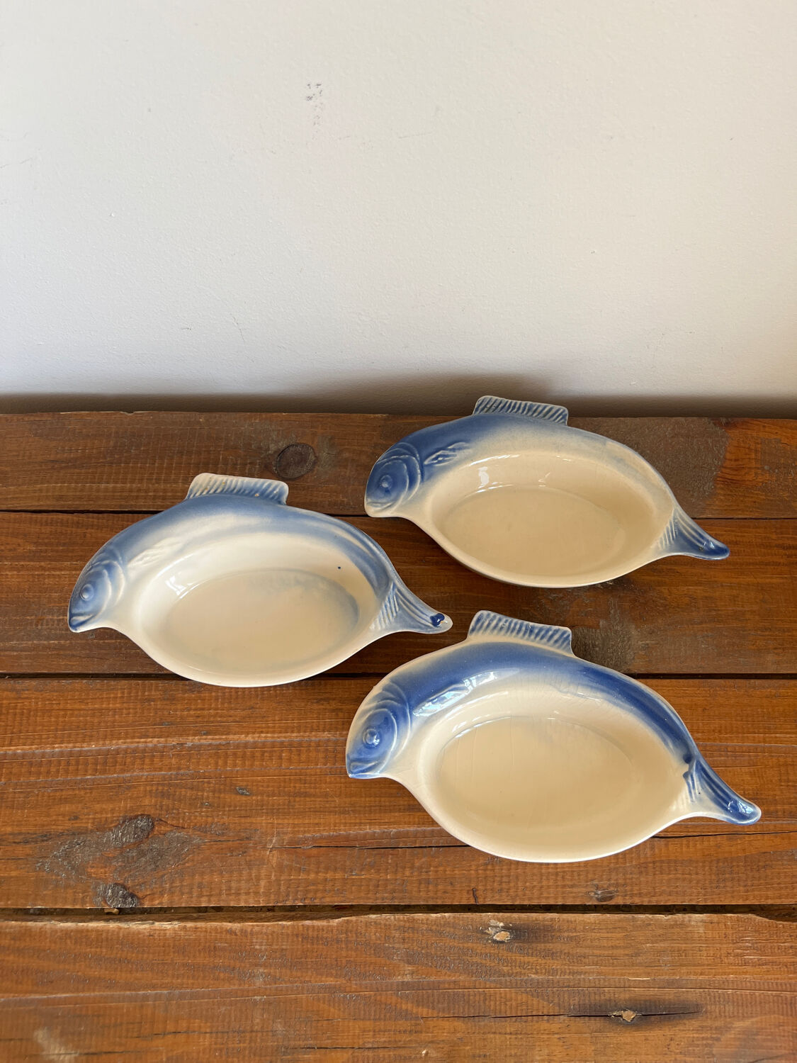 3 fish ramekins