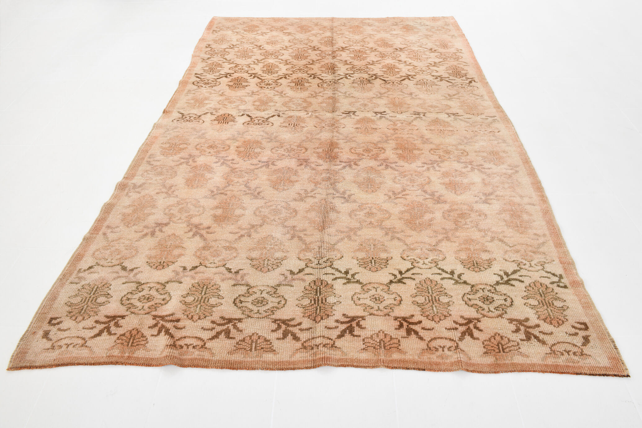 Brown beige vintage rug 325x218cm