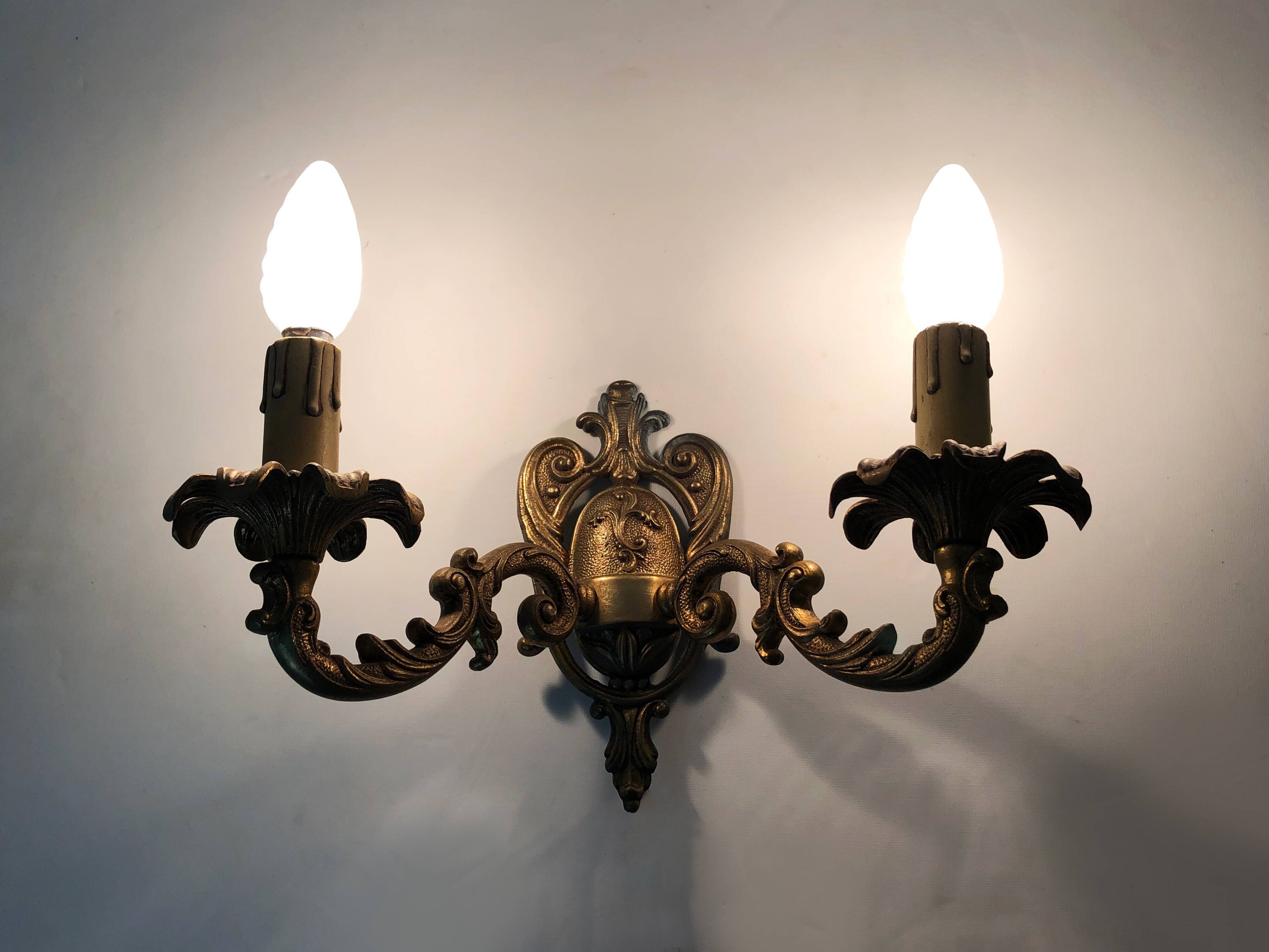 Old bronze wall lamp with 2 candles, years 50/60