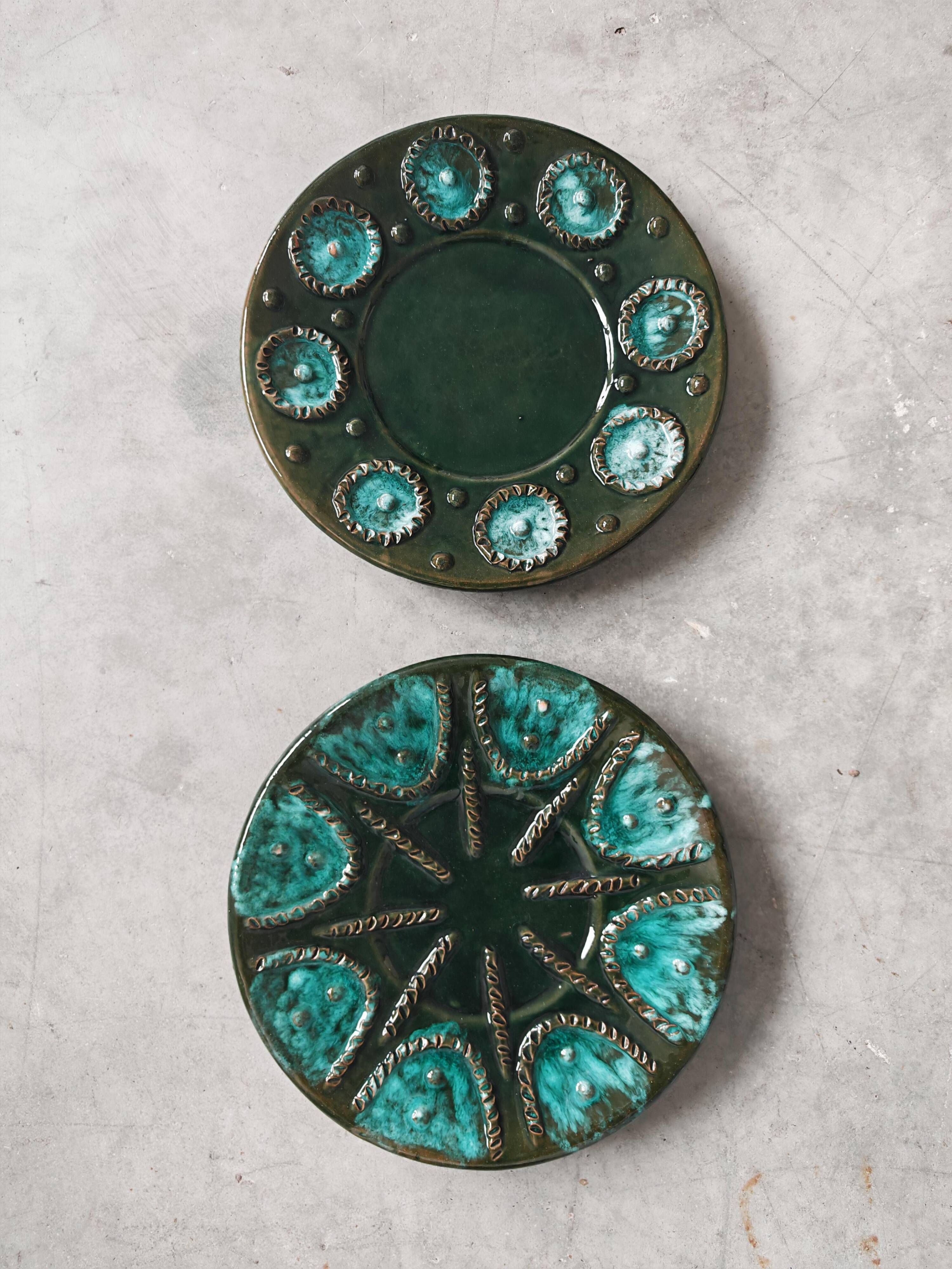 Pair of Mid Century Modern oyster plates 1970s