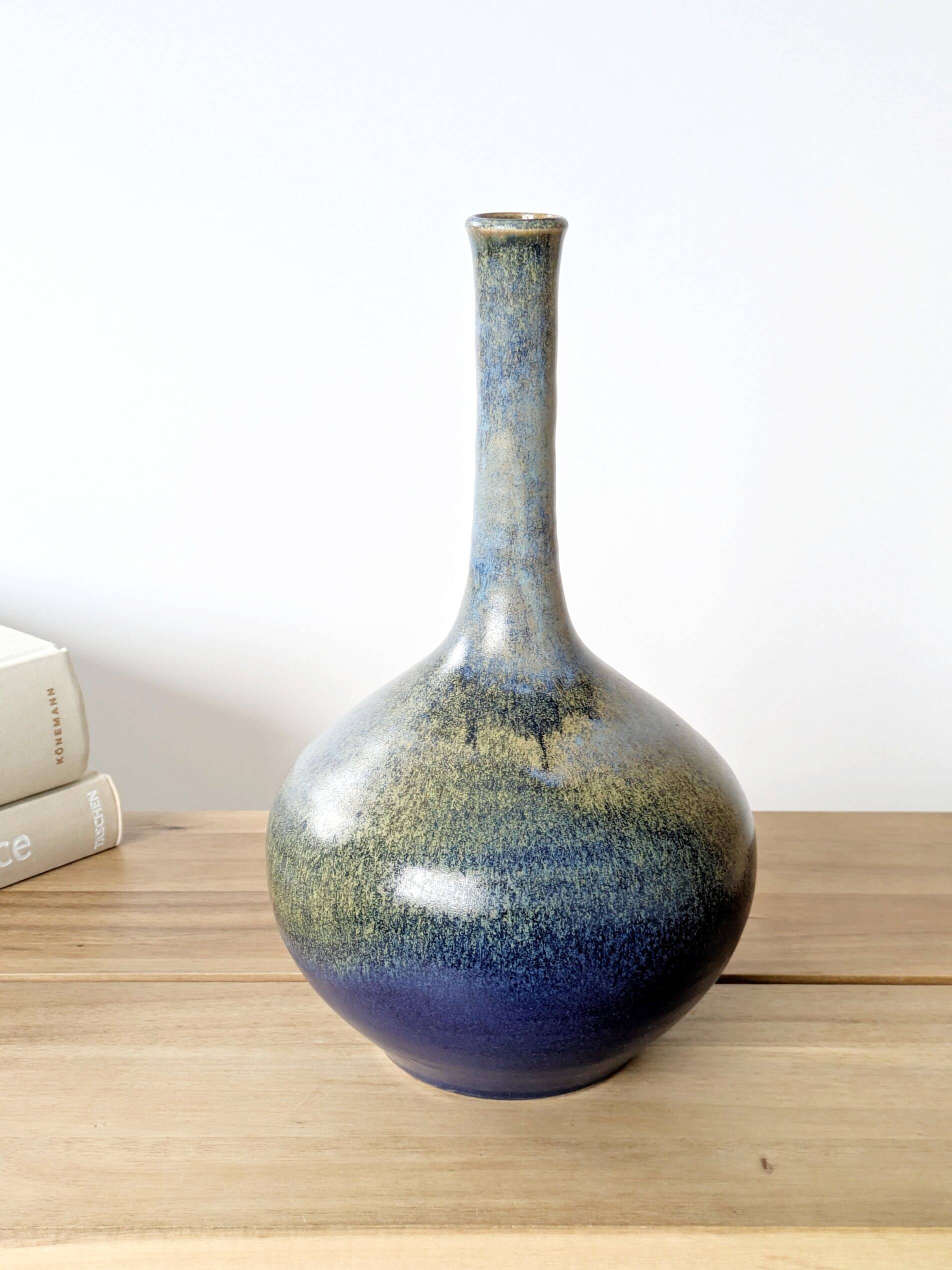 Vintage ceramic vase, balloon shape, Scandinavian style.