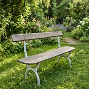 Old garden bench in cast iron and oak