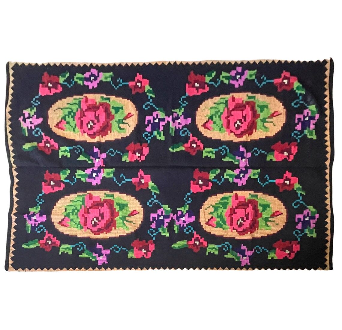 Hand-woven wool carpet black background with large roses 214x158cm