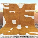 Traditional handmade Beni Ouraine rug, size 150 x 250 cm, orange