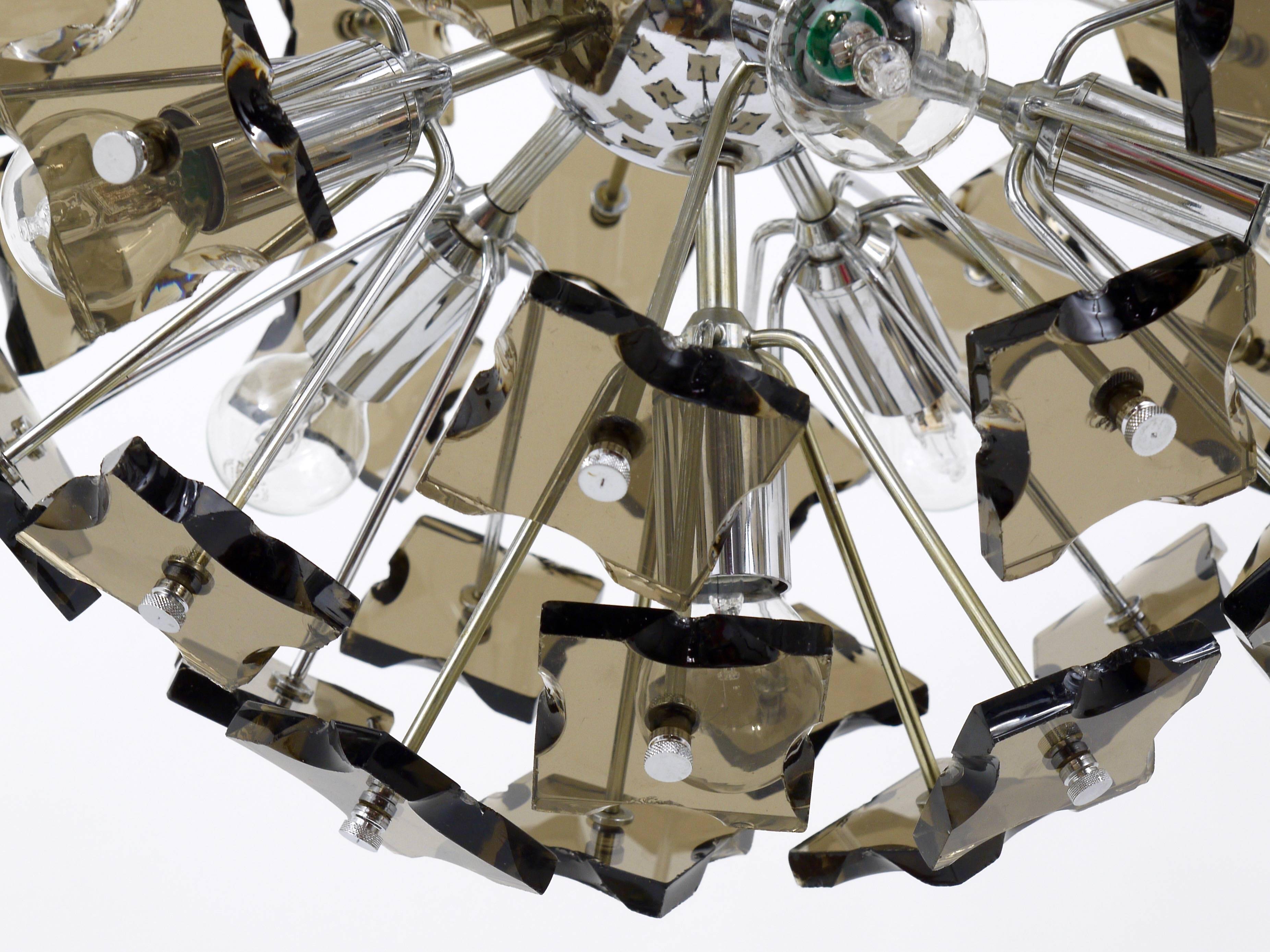 Cut glass Sputnik chandelier Fontana Arte Mid-20th century