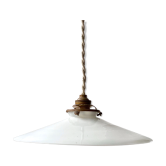 Former opaline suspension