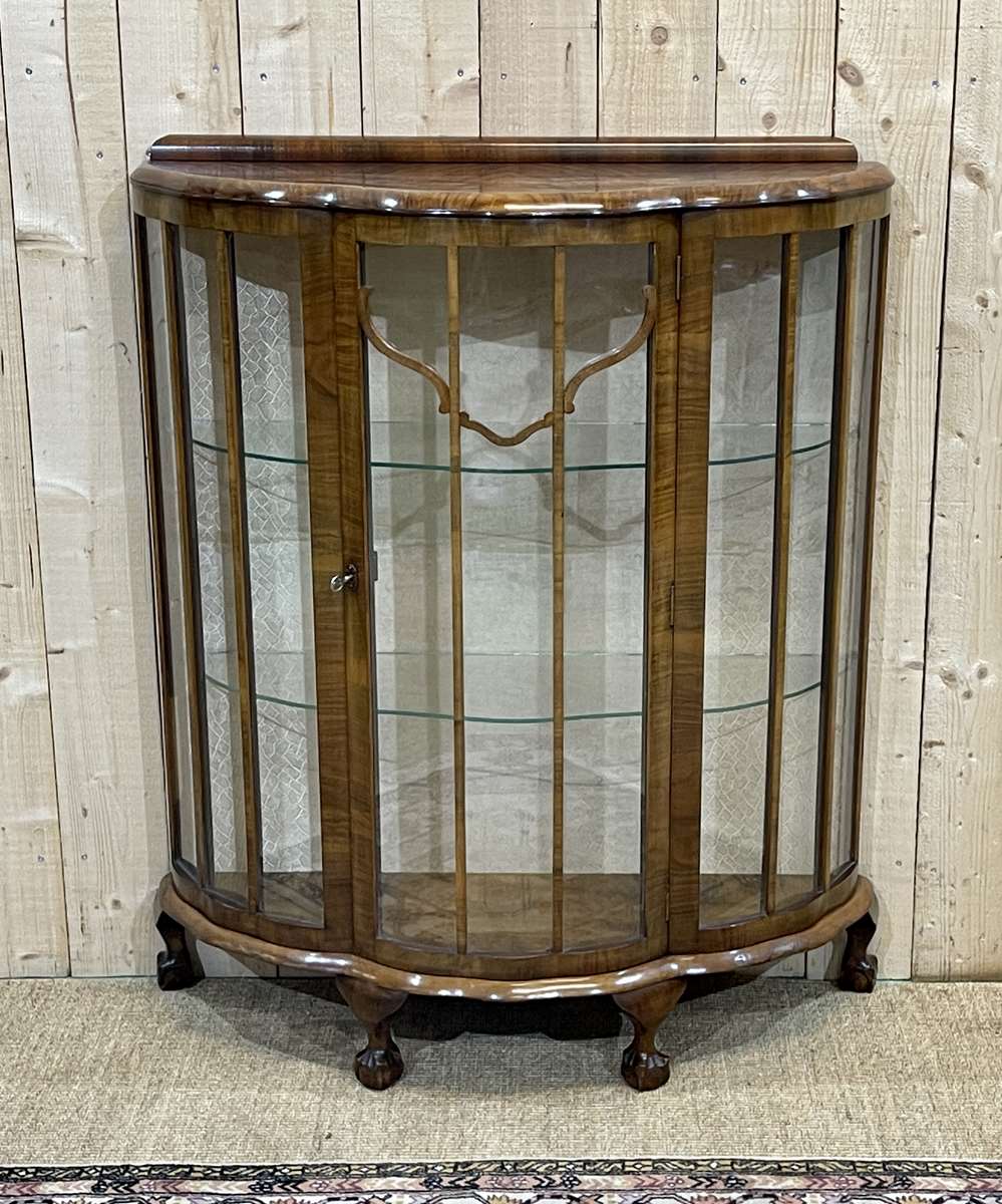 English Art Deco walnut showcase