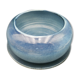 Blue ceramic bowl and its undercut