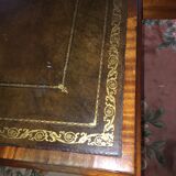 Double-sided desk