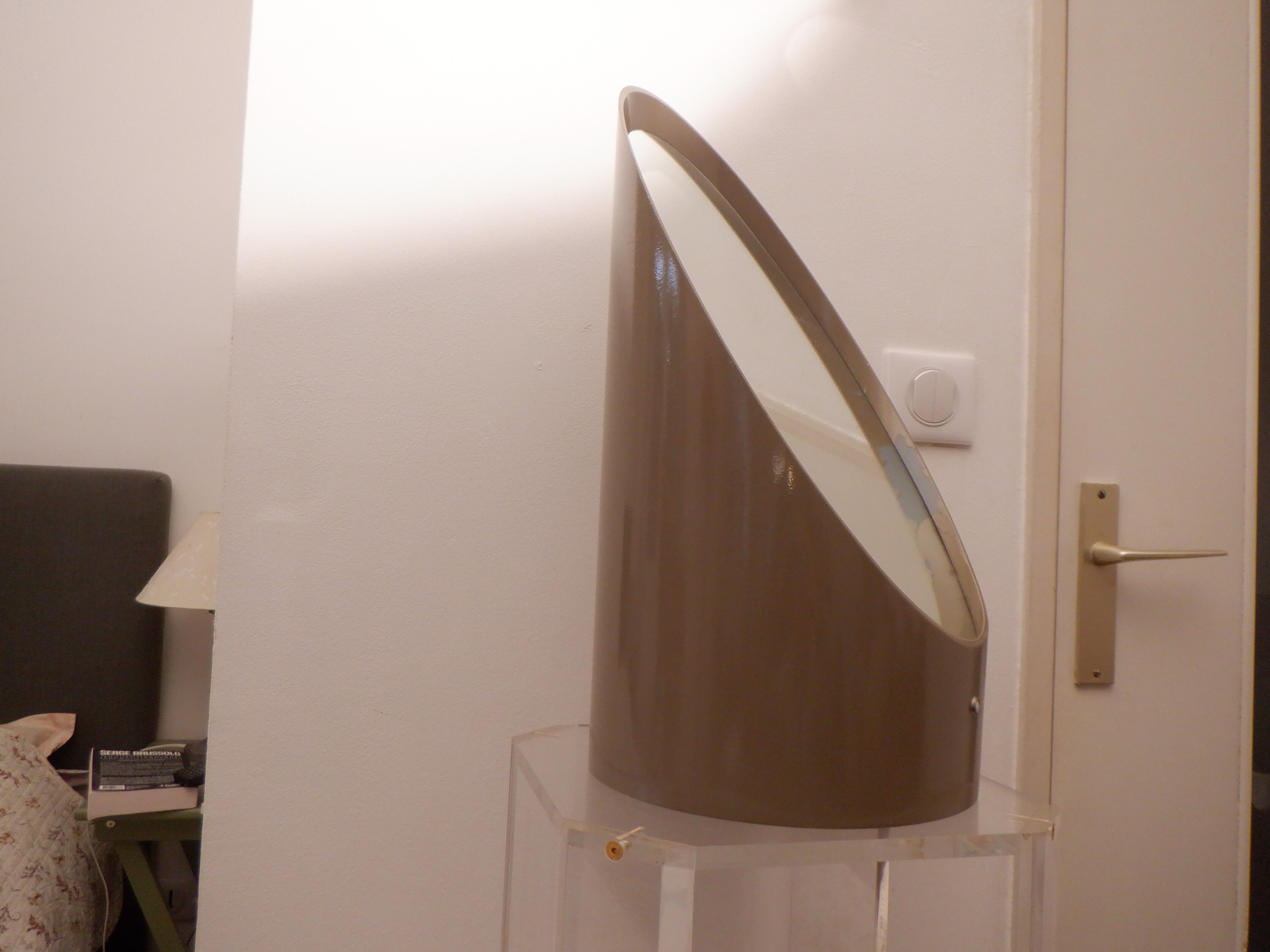 Roger Lecal Lipstick mirror