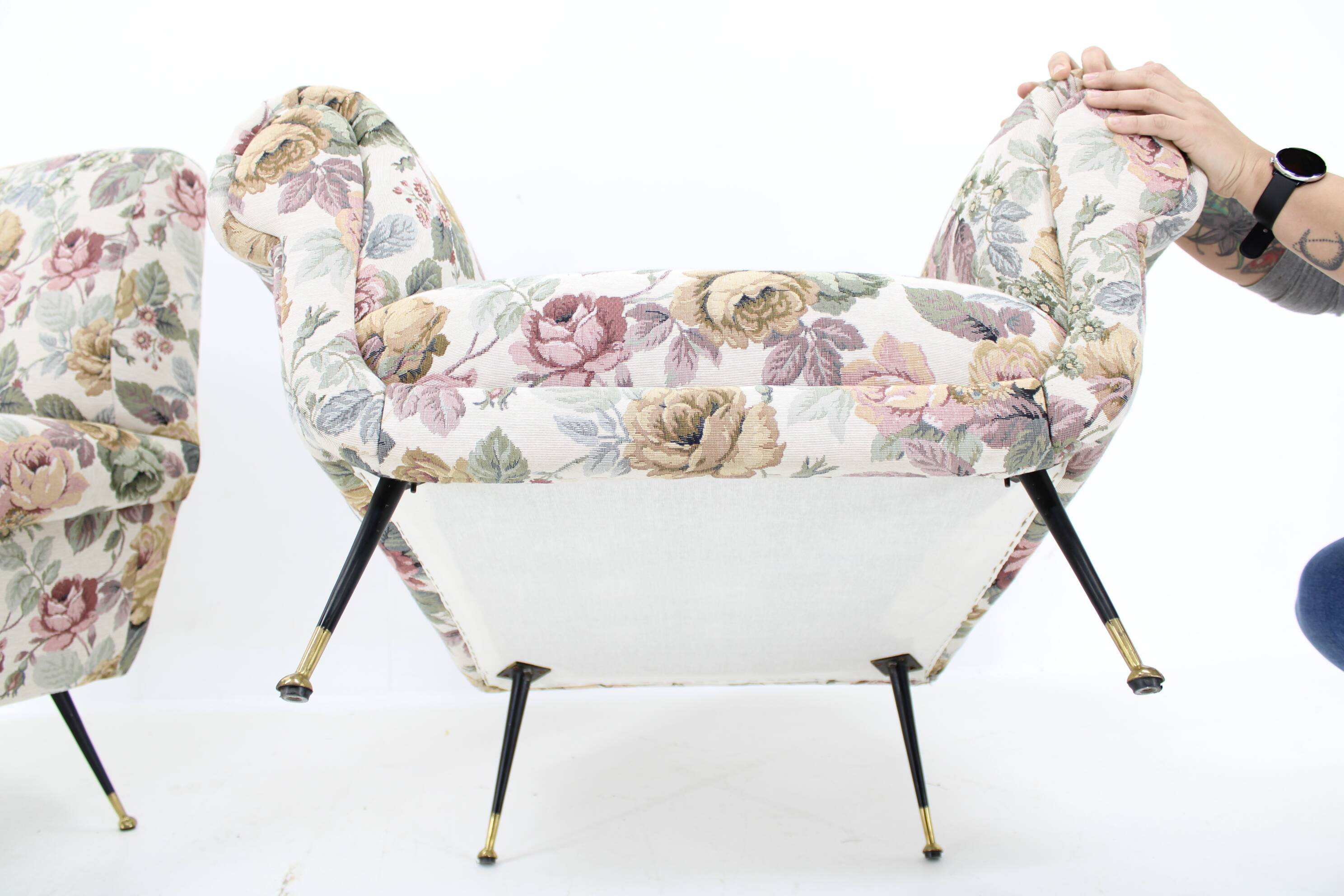 1950s Pair of Armchair ,Italy