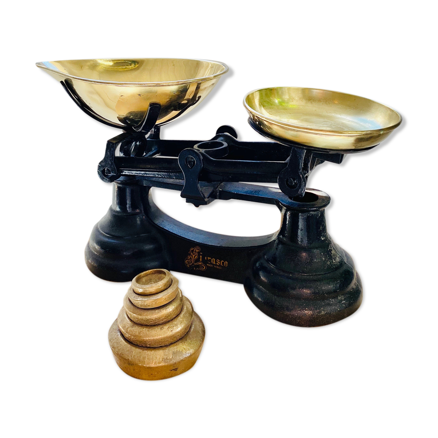 English scale and its weights