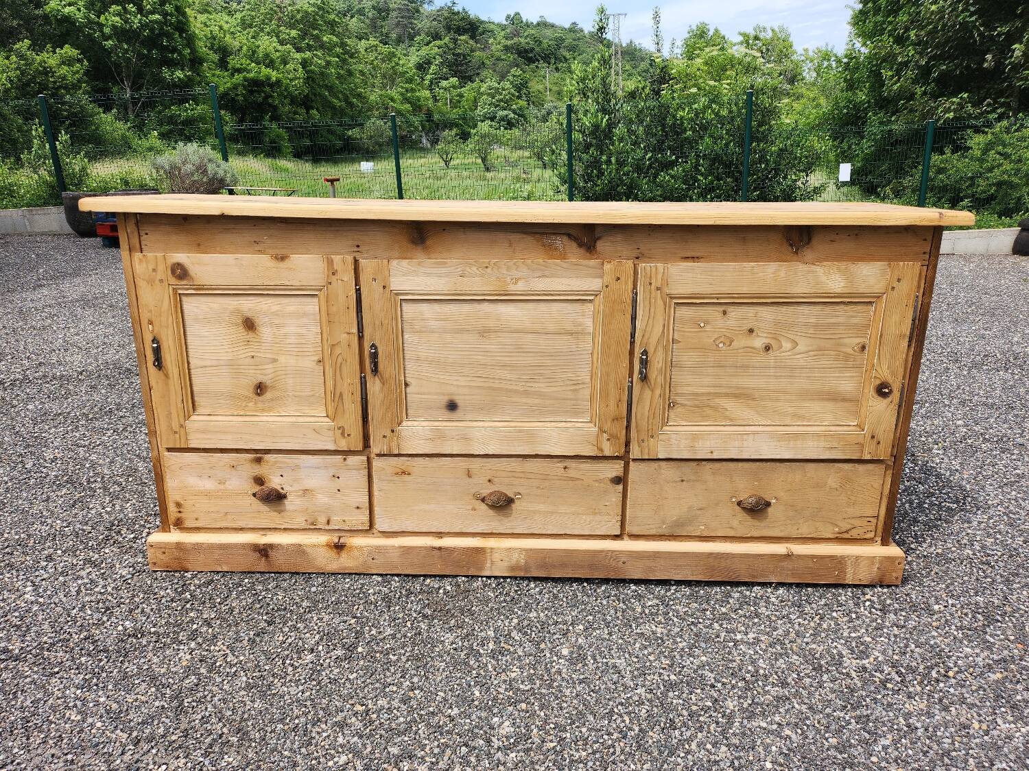 Old trade furniture with 3 drawers and 3 doors