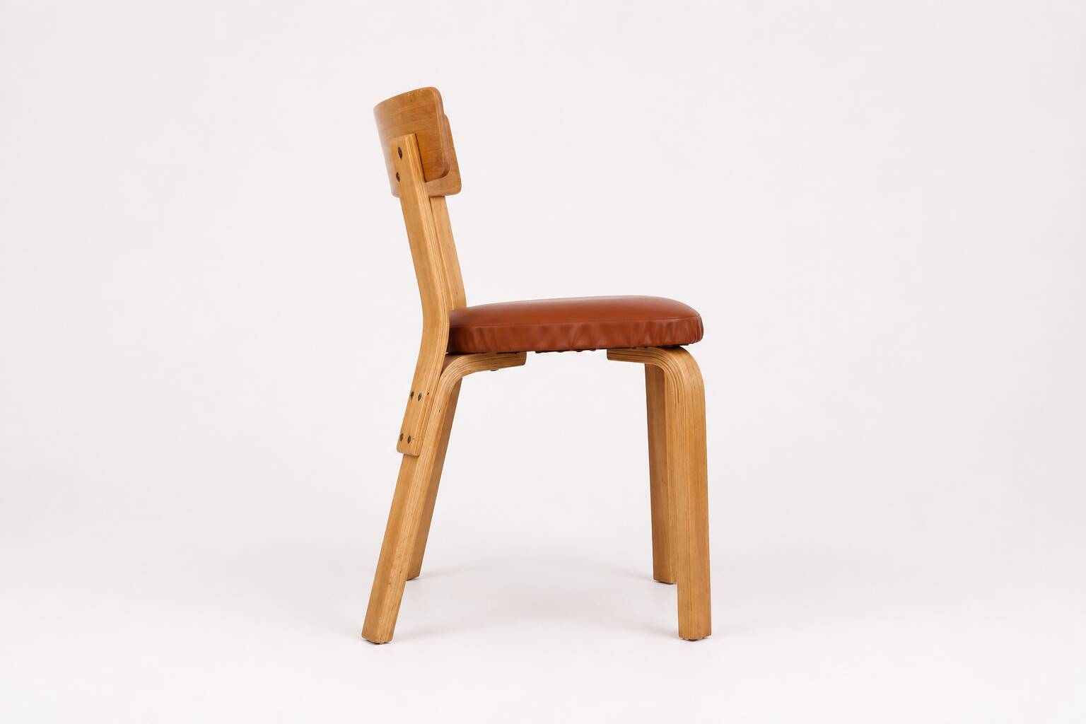 Chaise Alvar Aalto des années 1930