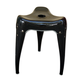 Tooth stool