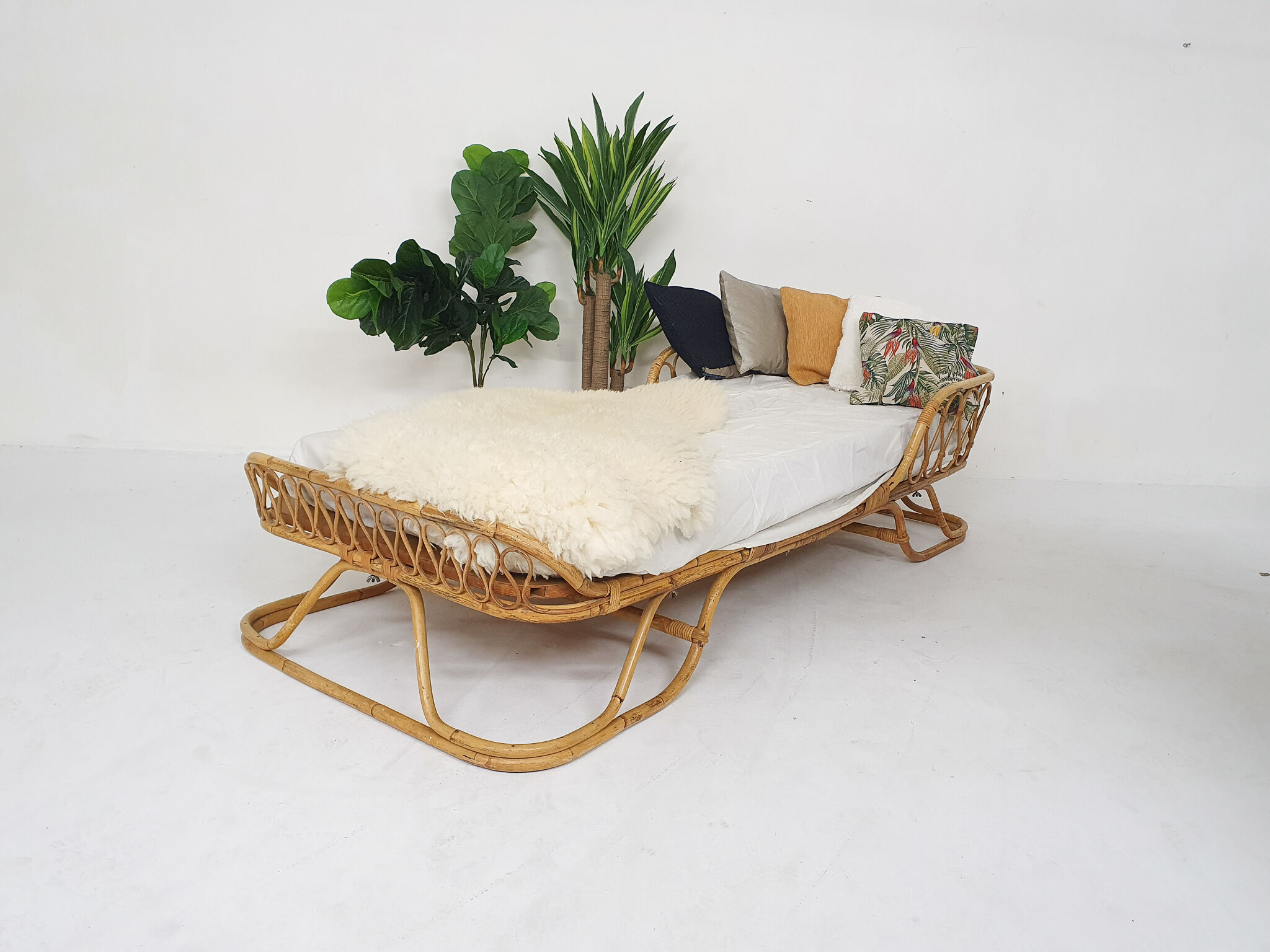 Vintage rattan daybed, The Netherlands 1960's