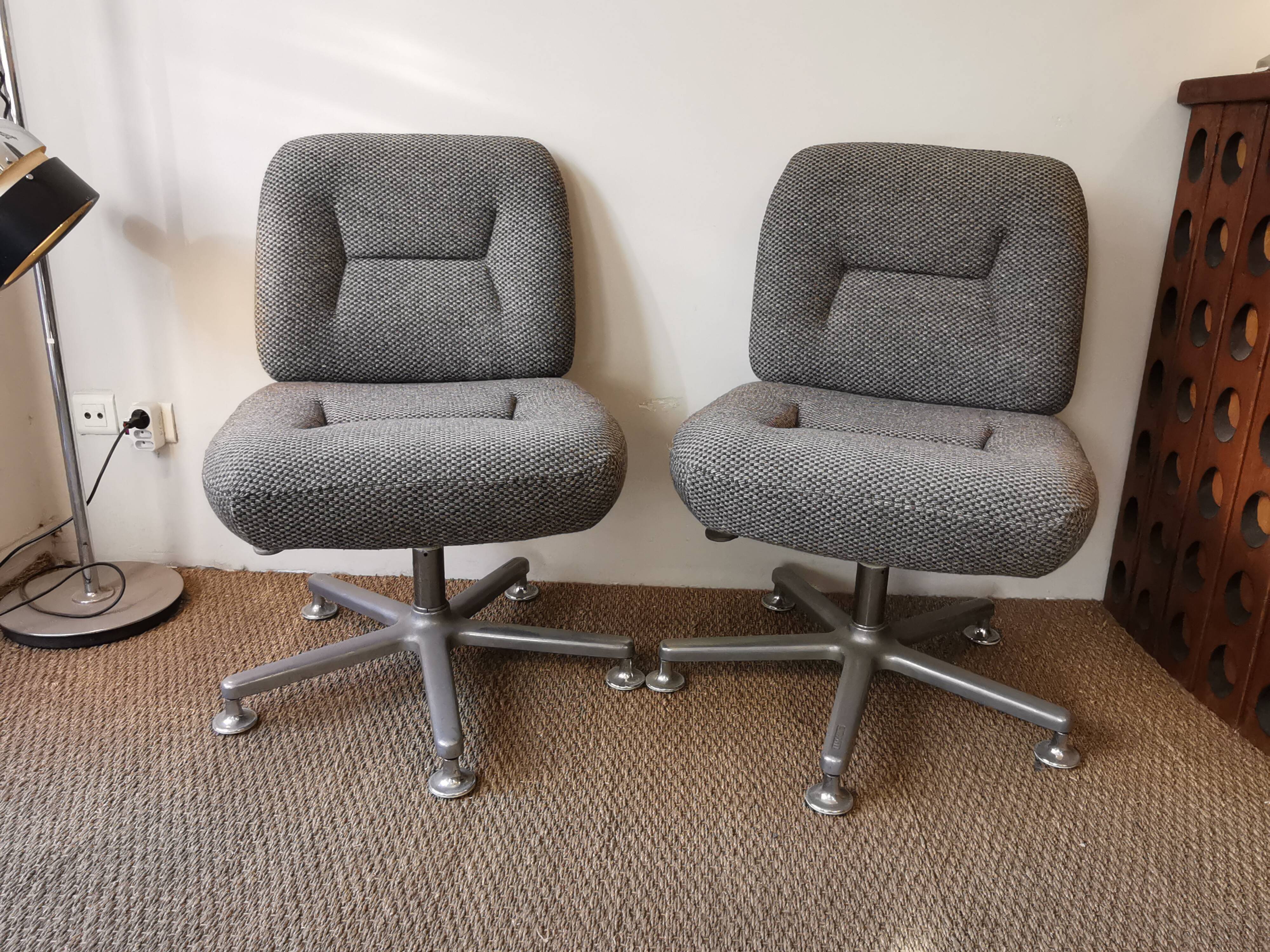 Pair of vintage office chairs heather grey by EUROSIT