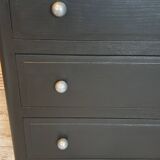 Solid wood chest of drawers