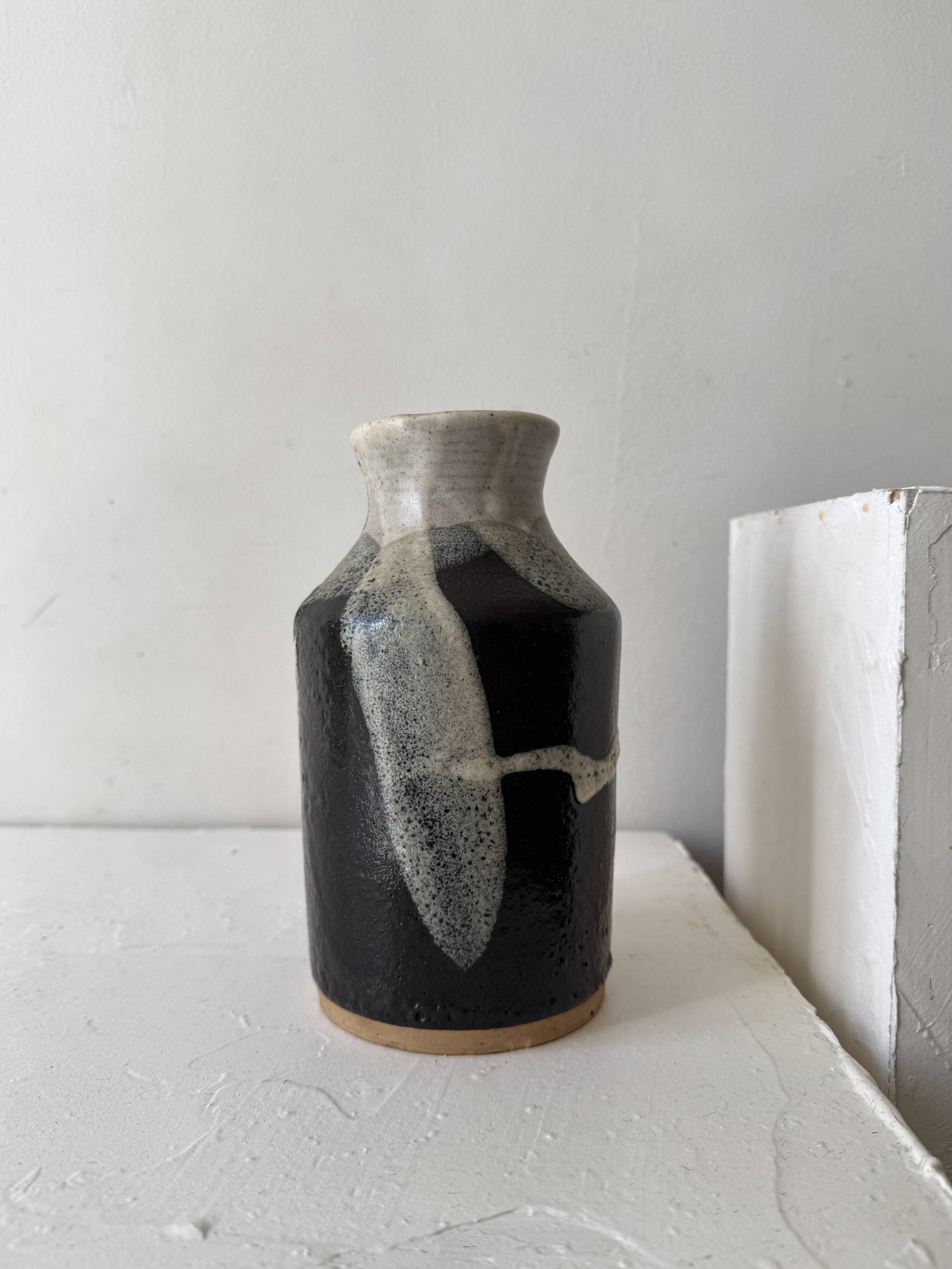 vase en grés émaillé, signé PQV France vers 1970