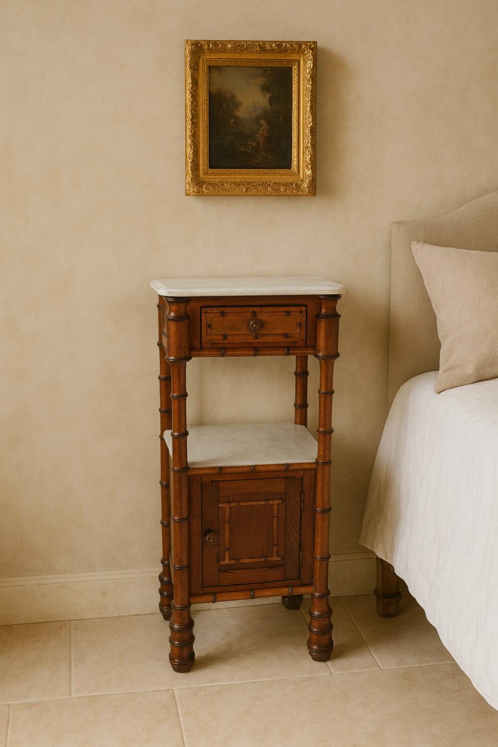 Table de chevet bois bambou du XIXème