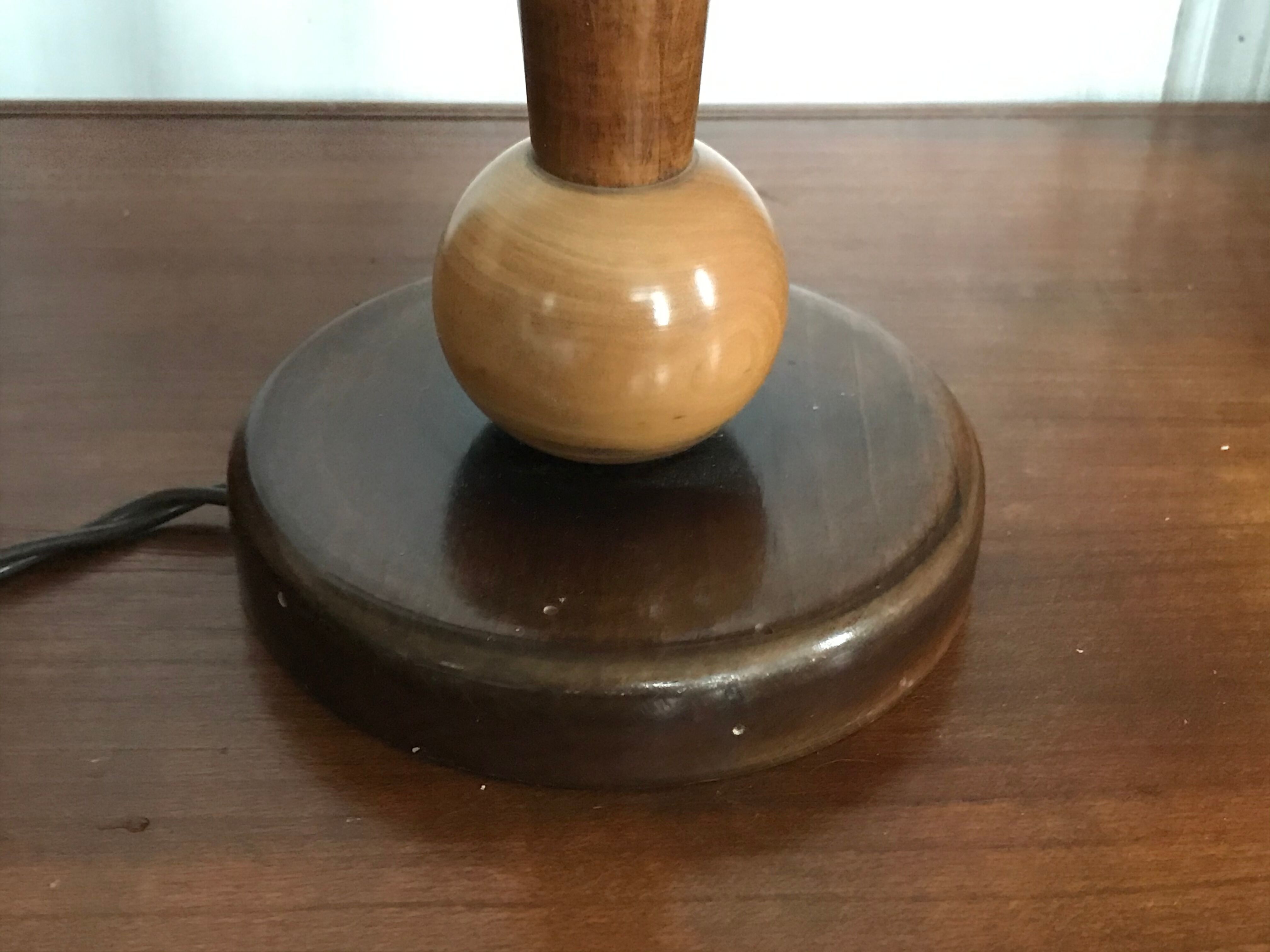 Art deco wooden lamp