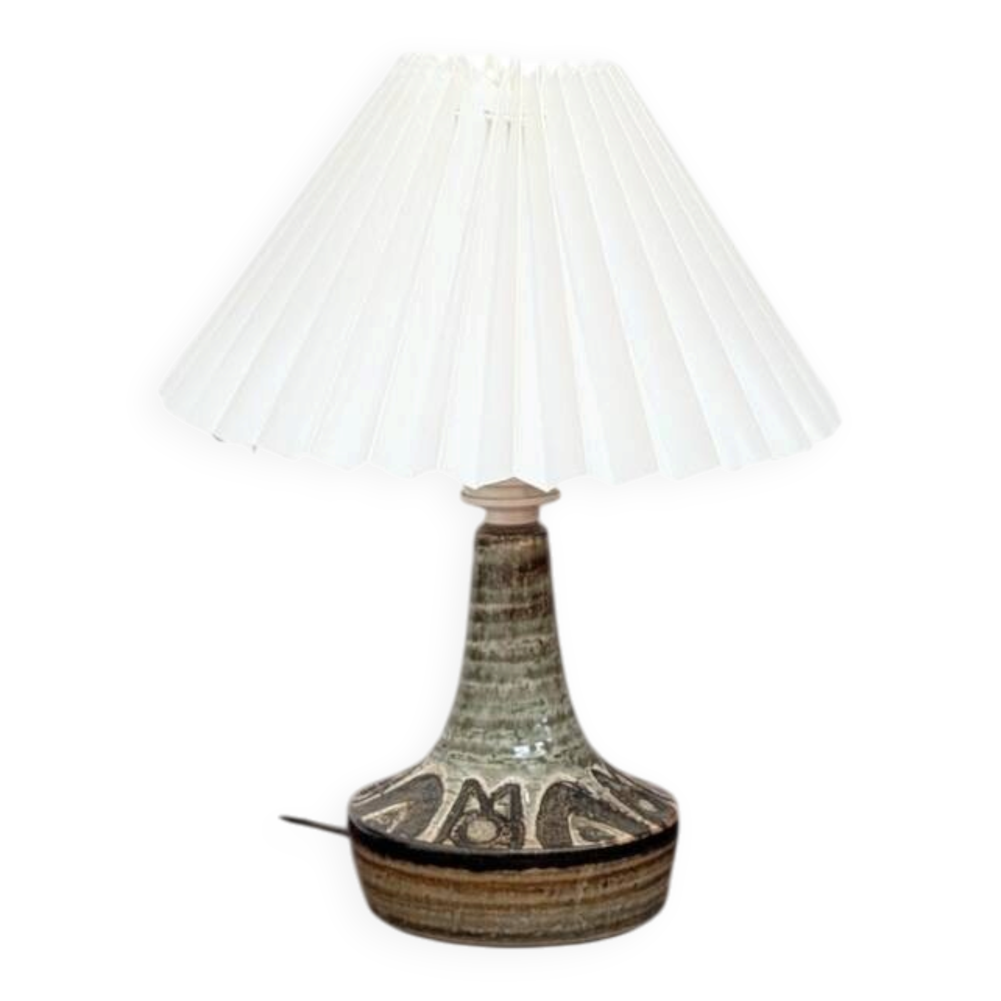 Ceramic lamp by Arne Finne & Noomi Backhausen