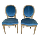 Paire de chaises médaillon en velours