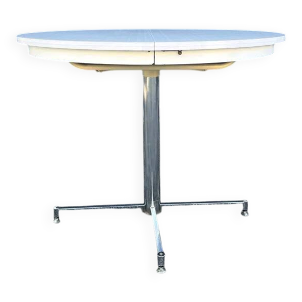 Table ronde en formica