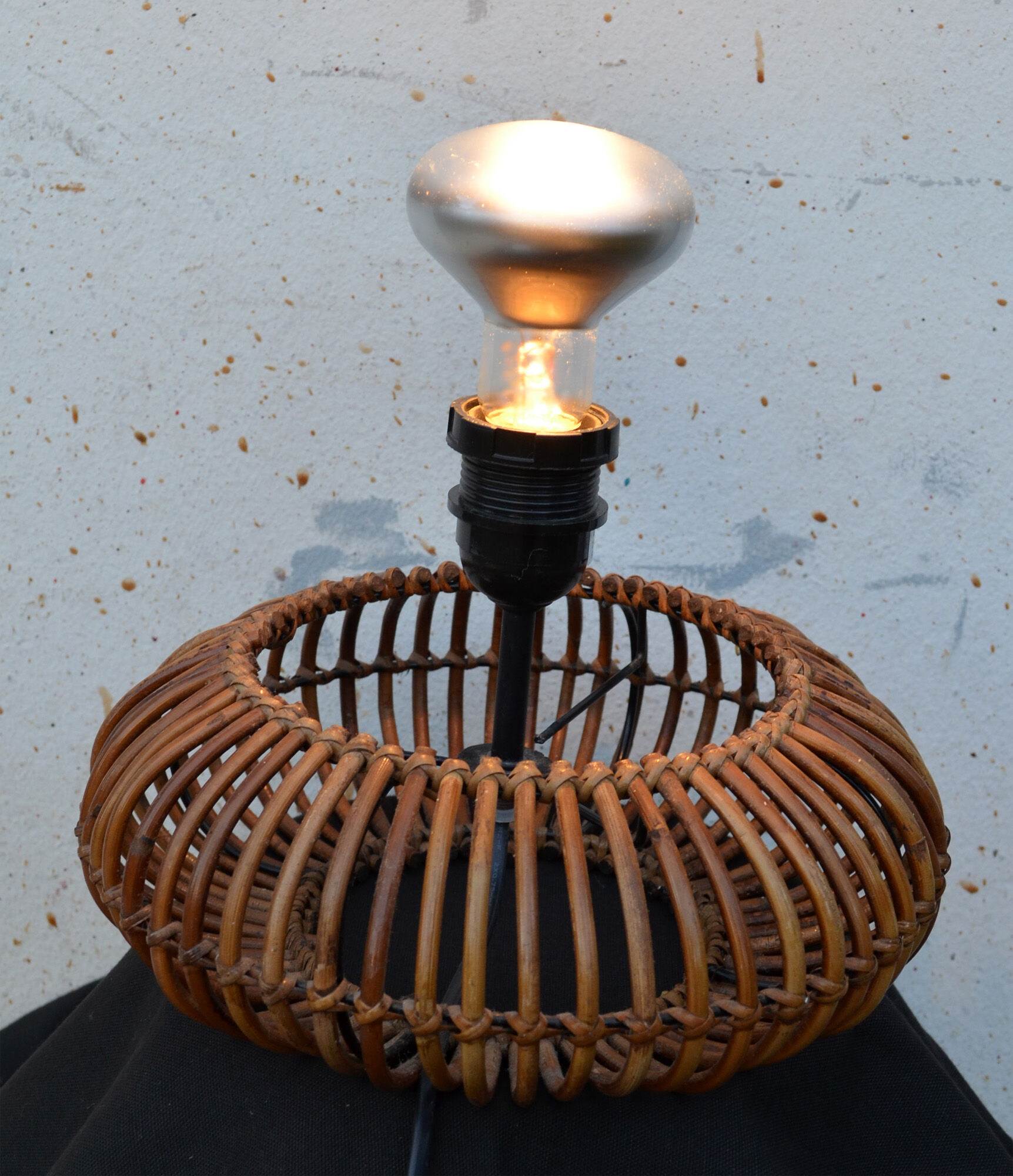 Rattan lamp