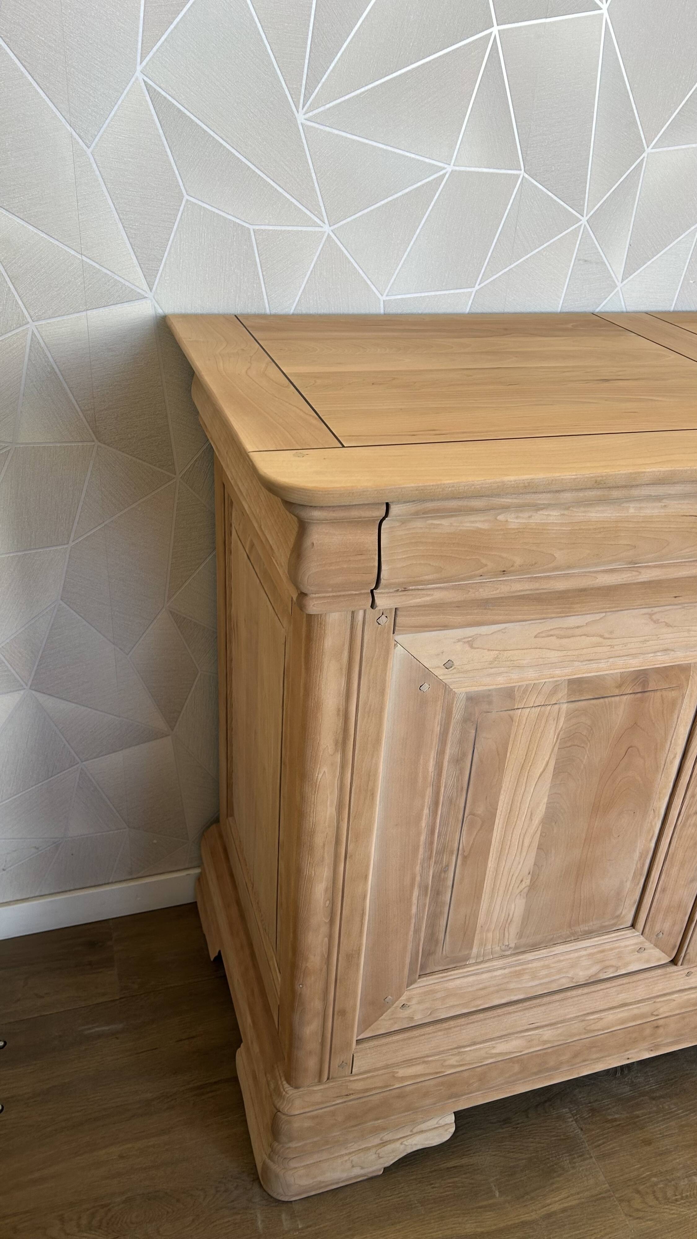 Large Louis Philippe buffet with 4 airbrushed doors