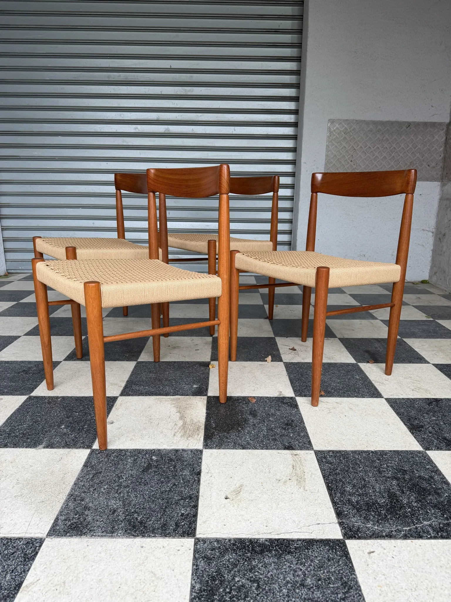 Set of 4 HW Klein chairs for Bramin